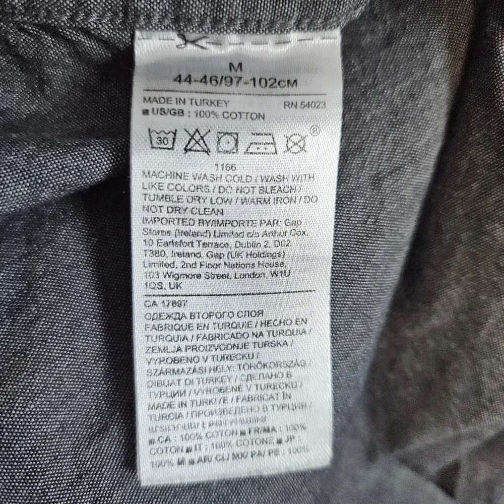 Banana Republic Mens Standard Fit‎ Button Down Shirt Gray Size M 100% Cotton